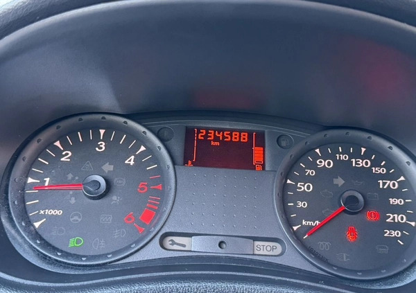 Renault Clio cena 10500 przebieg: 234000, rok produkcji 2013 z Przeworsk małe 56